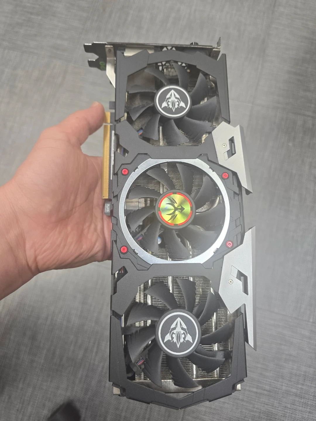 컬러풀 GTX 1080 8GB