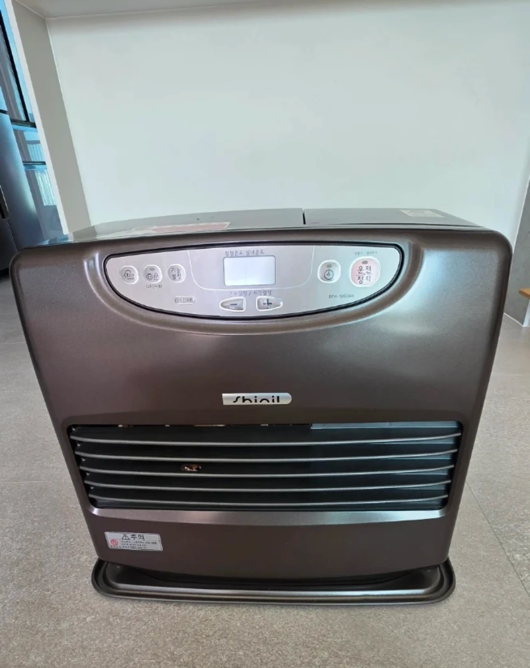 신일 SFH-1200BR 팬히터 브라운색상ㅡ캠핑용품 정리중