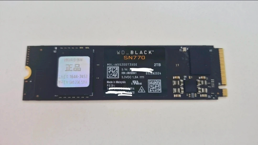 WD BLACK SN770 2TB NVMe SSD