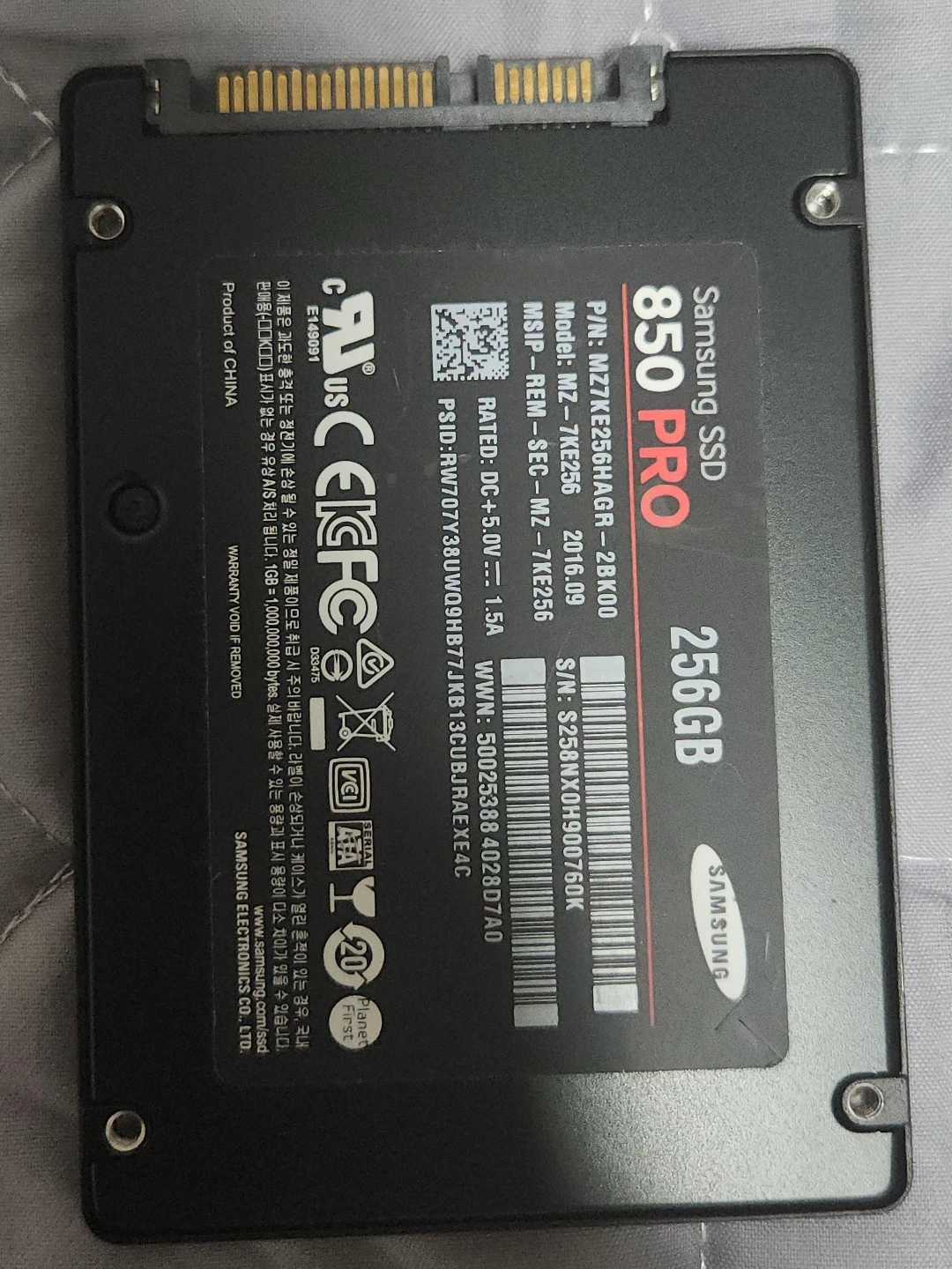 삼성 850 PRO SSD 256GB