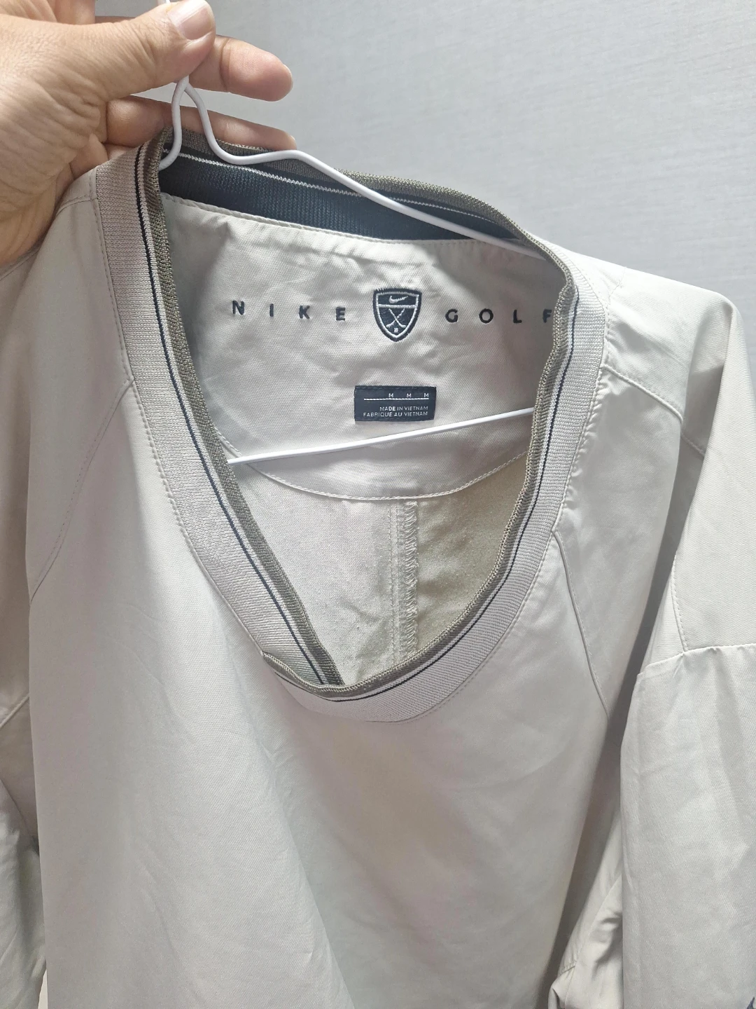나이키 골프 V넥 바람막이 M