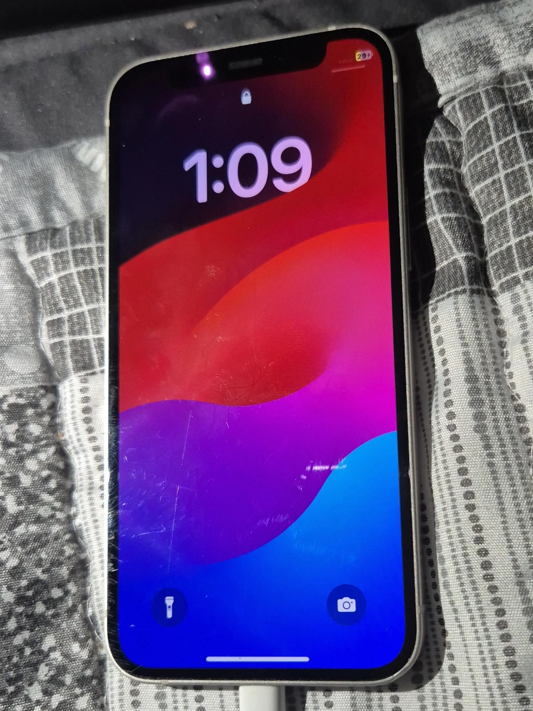 아이폰 12 화이트