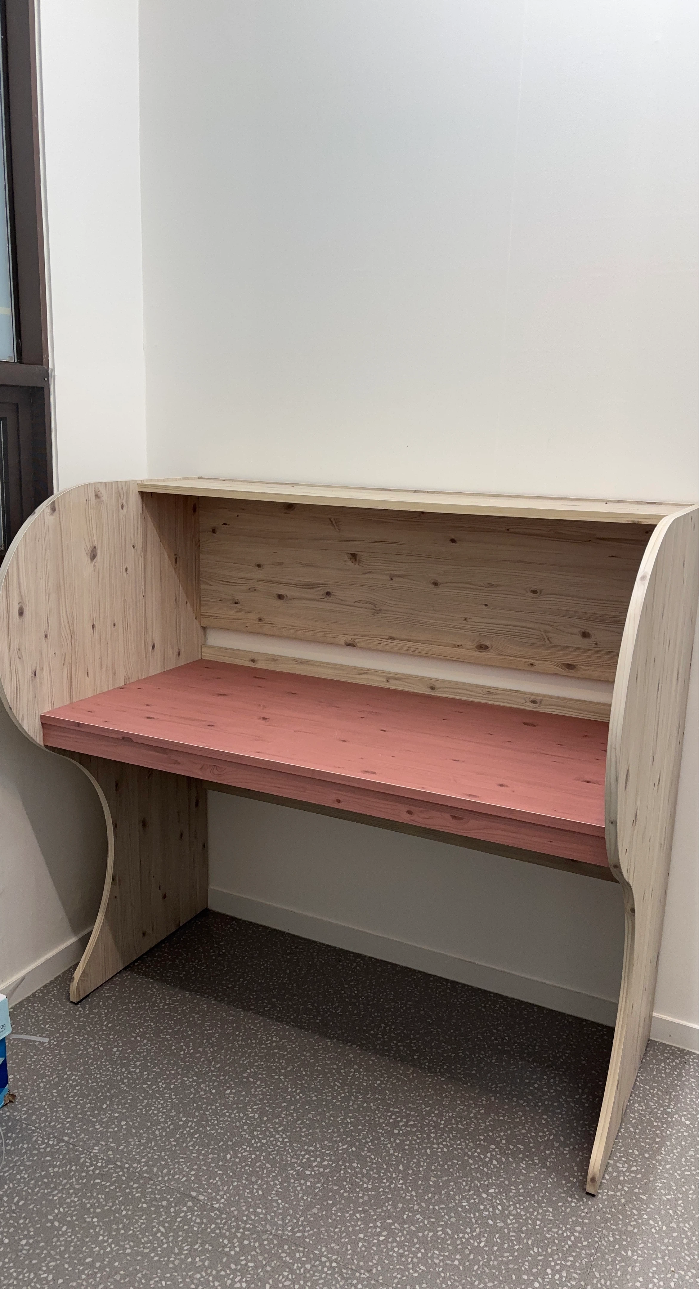 우드톤 핑크 상판 1인 독서실 책상