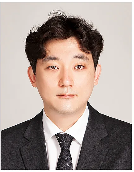 준우영