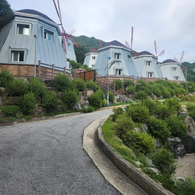 송서님