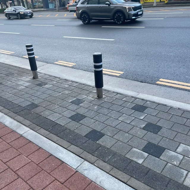 쩌엄