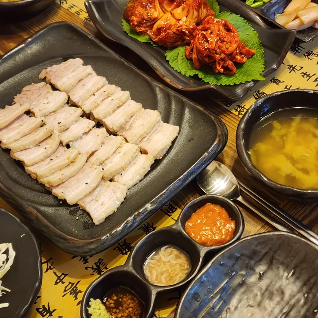 명품판매자