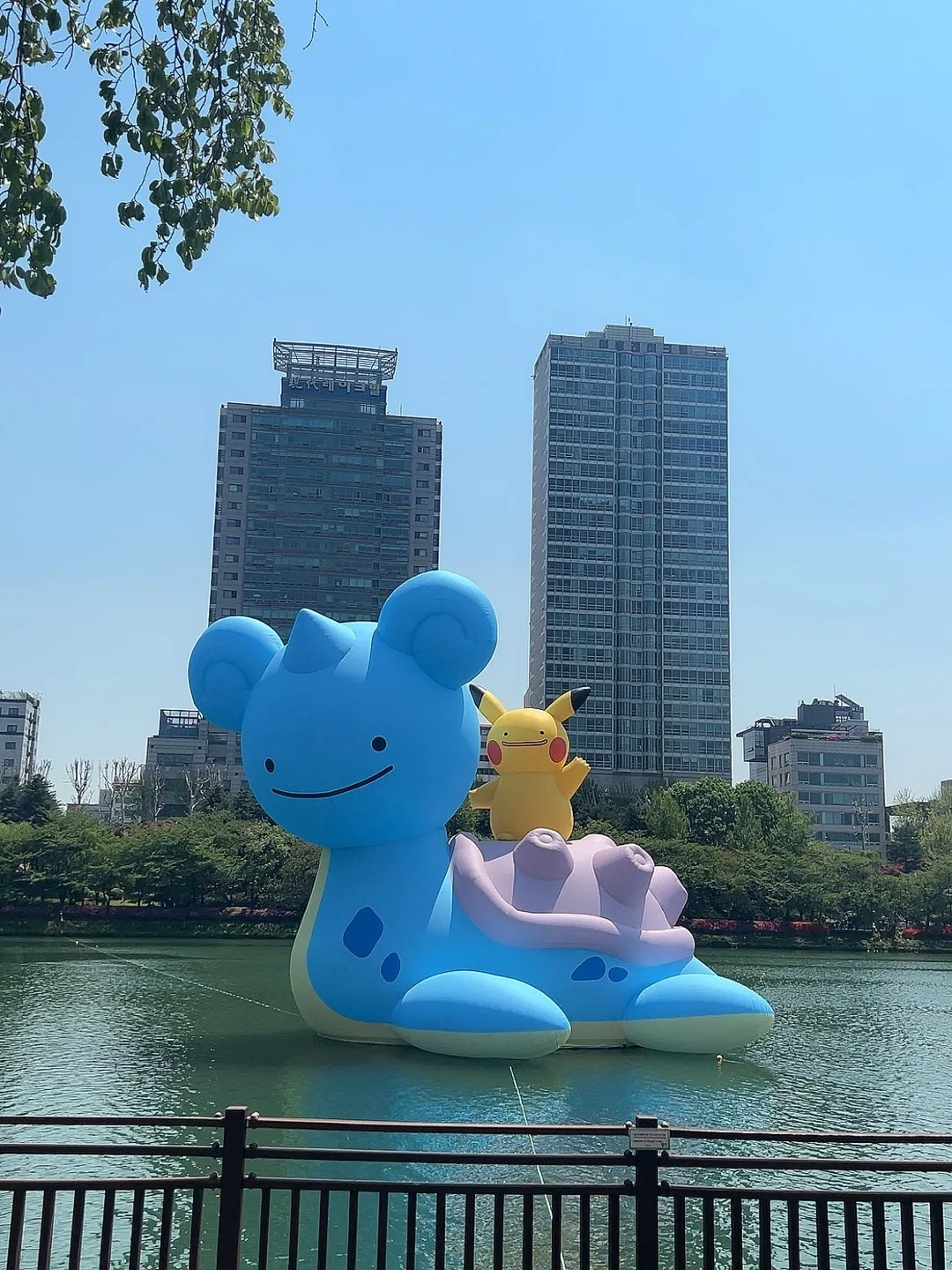 둥둥