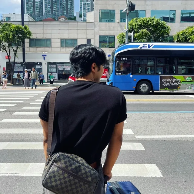 규니