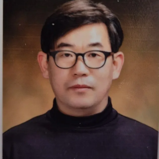 탐험하는고양이