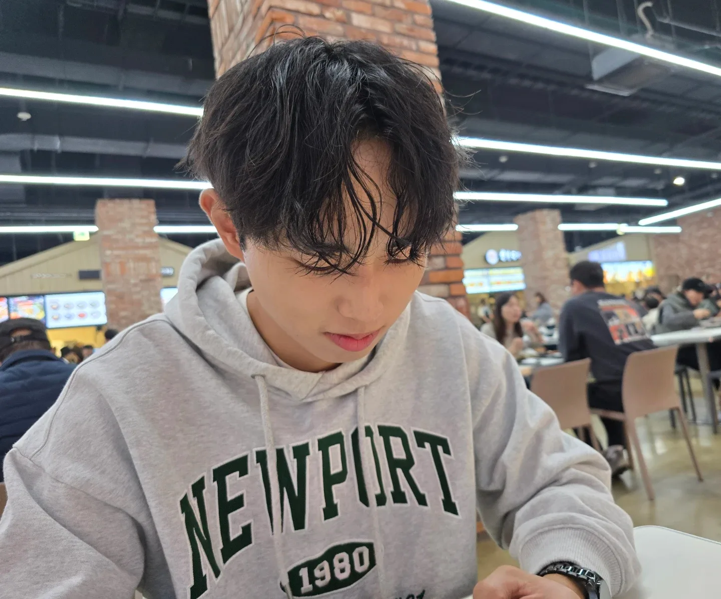 용용