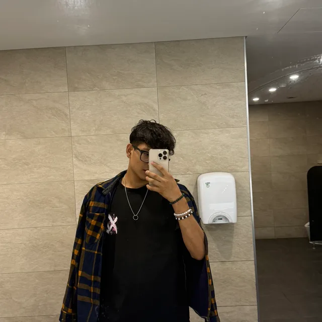 네팔로착