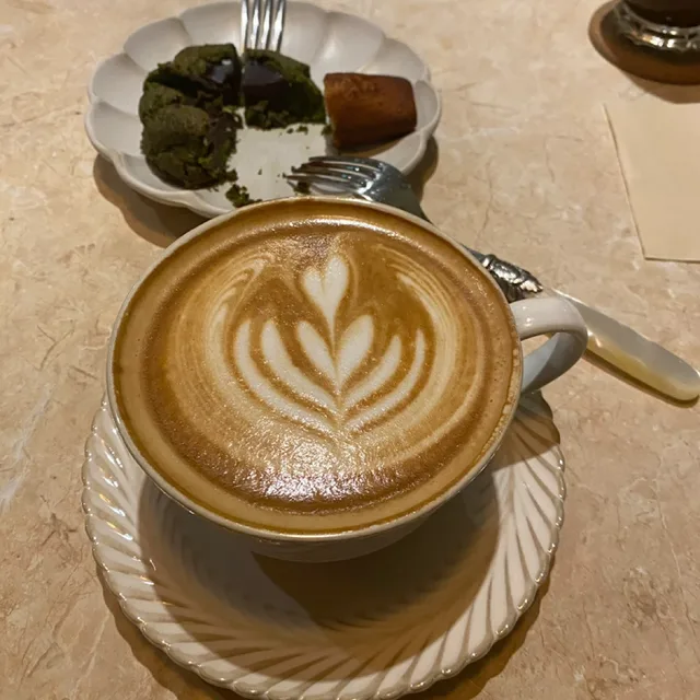 잘살아보자냥