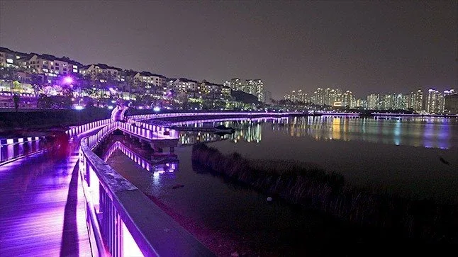 메시