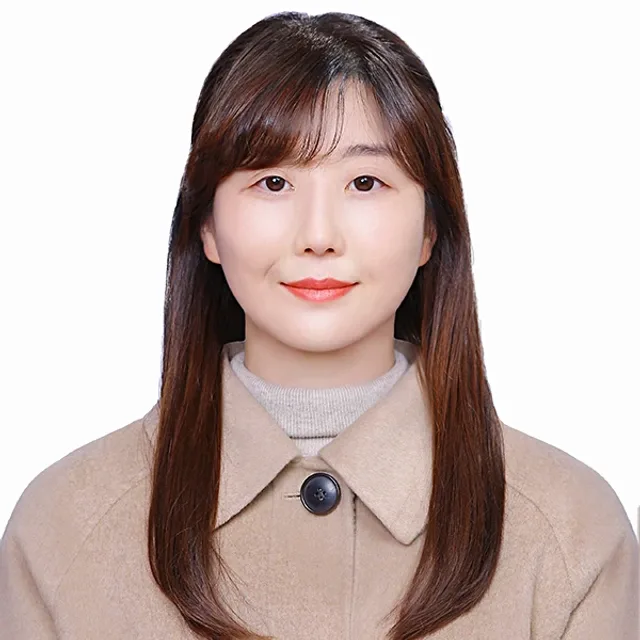 김윰33