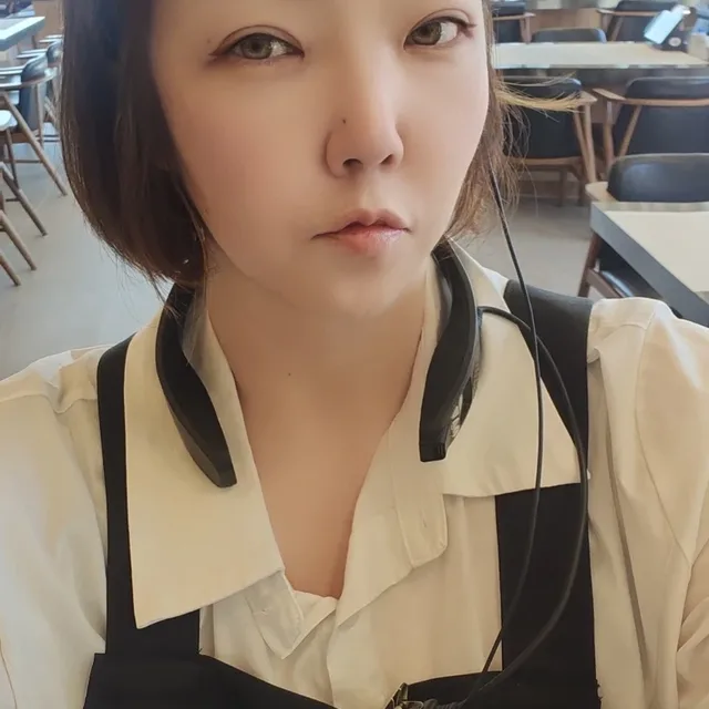 정윤