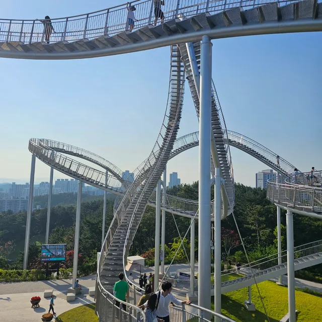 만두냠냠