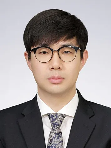 윤대닐