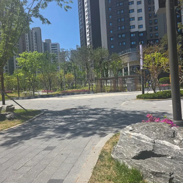 자연스럽게