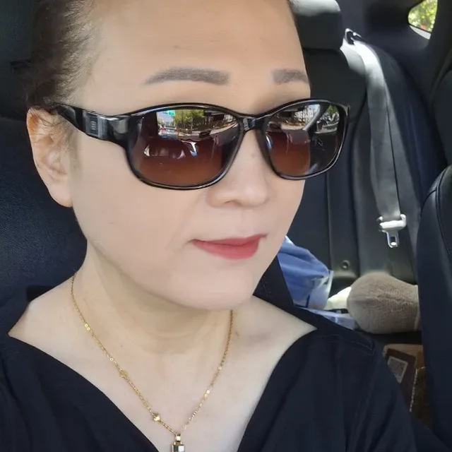 뚱이맘76년여성