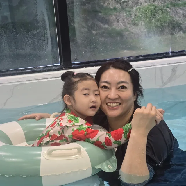 초이