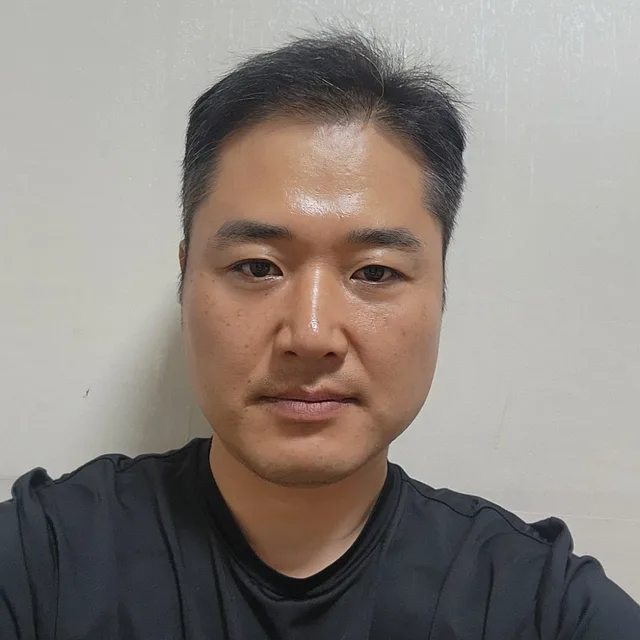 짬짬이낚시하는사람