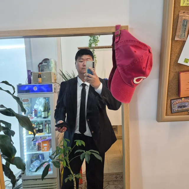 김조현
