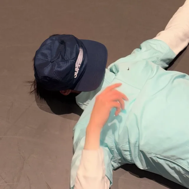 또미