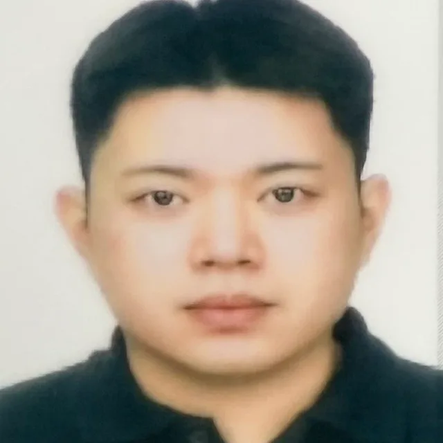 웅비