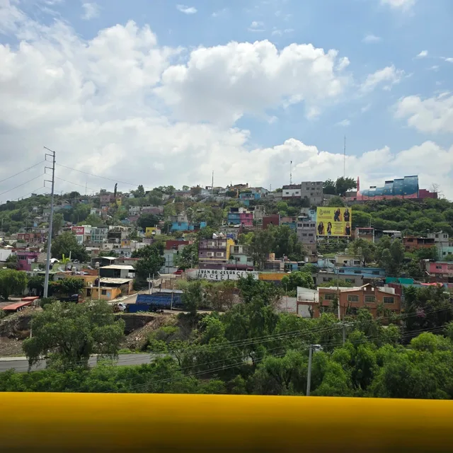 Hola