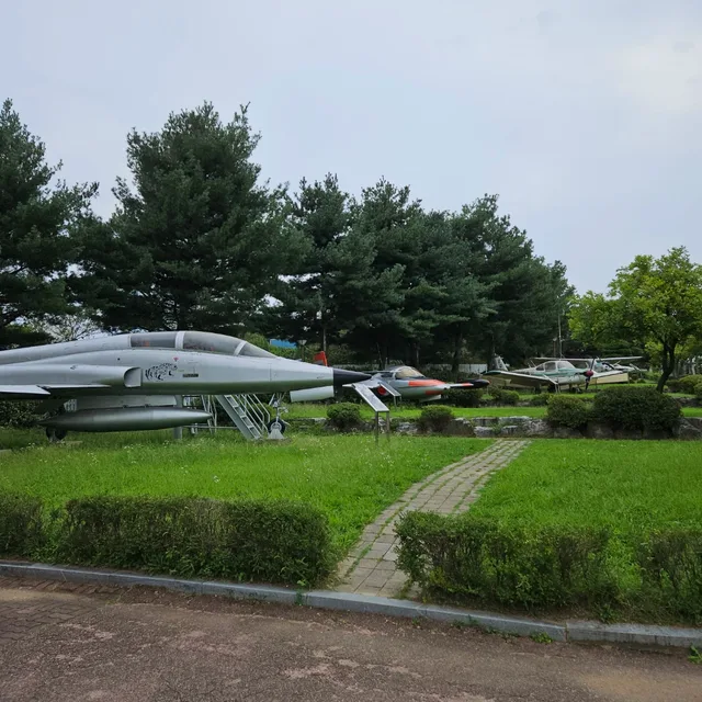 푸웅양