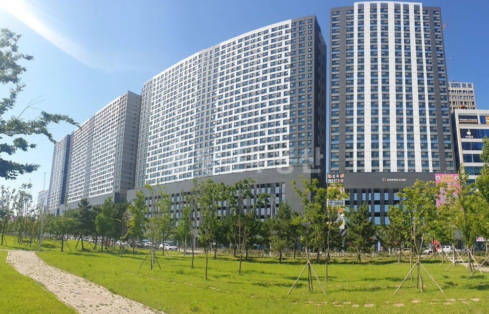 경기도 안산시 단원구 성곡동 건물 사진 1