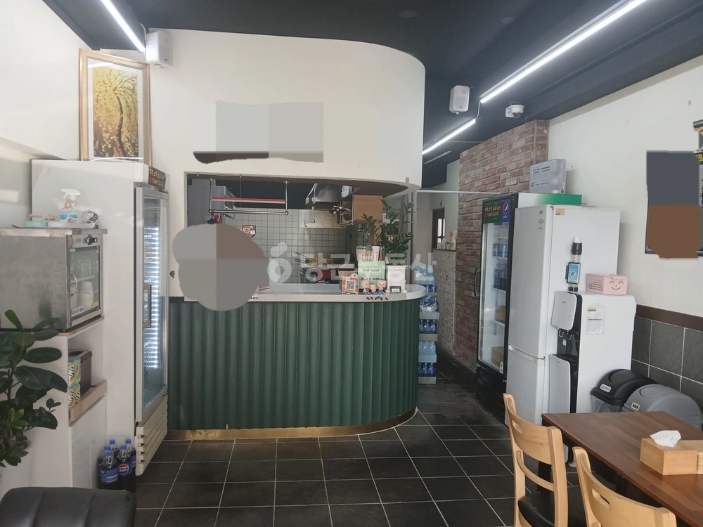 경상남도 창원시 성산구 반지동 상가 사진 1