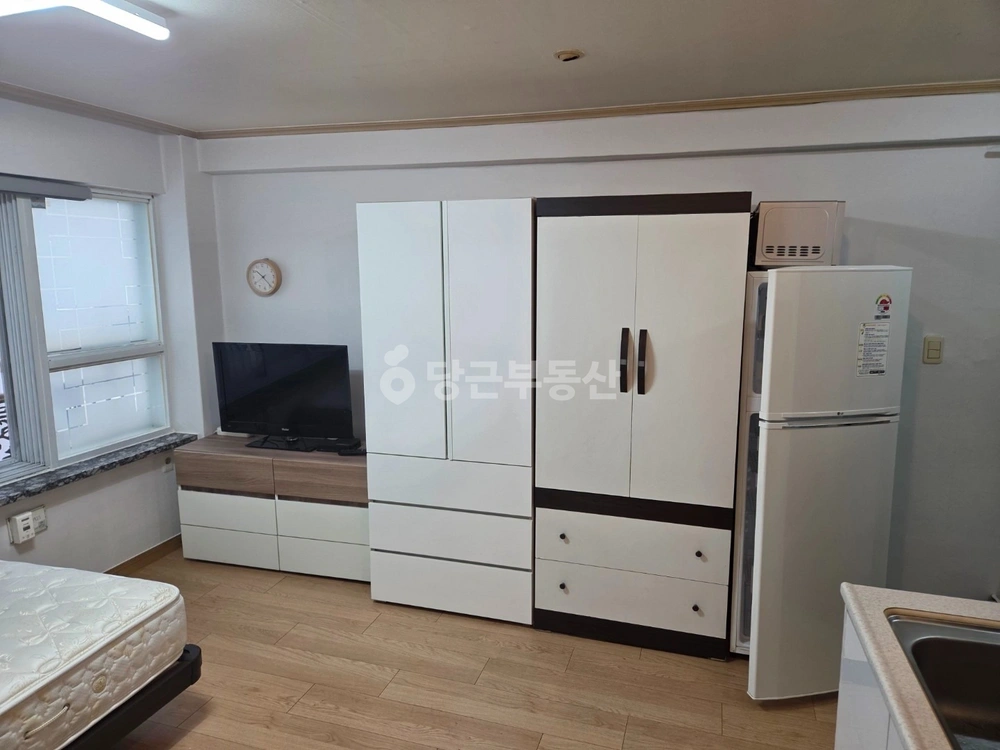 부산광역시 동래구 온천동 오피스텔 사진 1