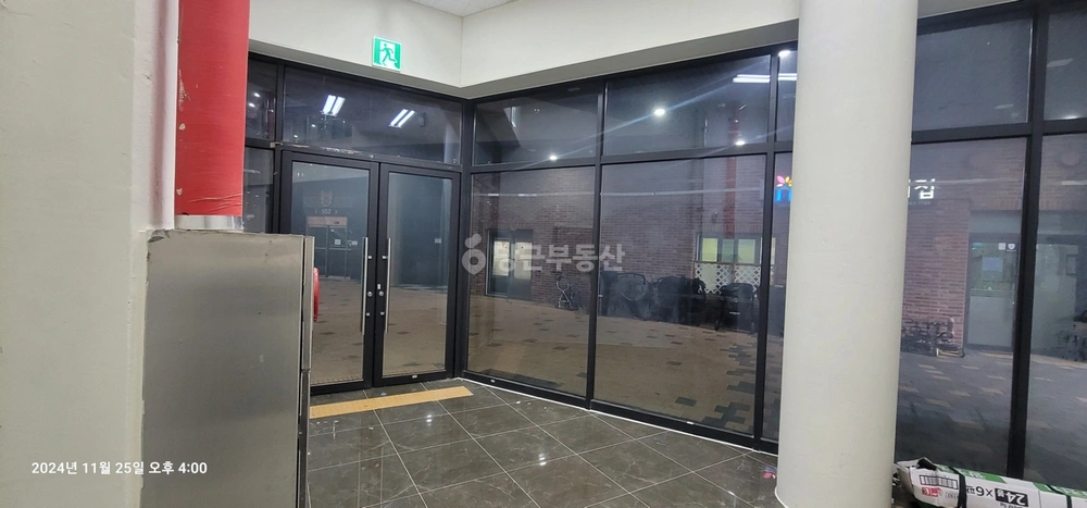 경기도 고양시 덕양구 원흥동 상가 사진 1
