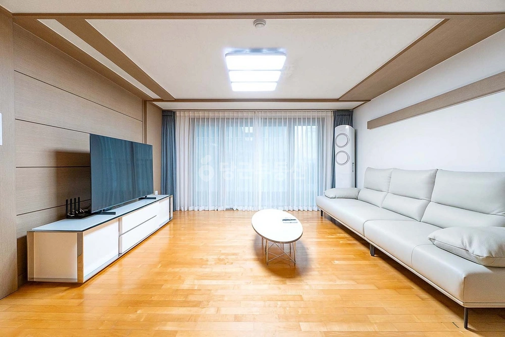 서울특별시 강남구 역삼동 아파트 사진 1