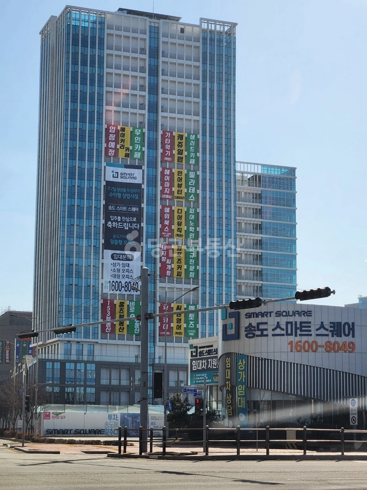 인천광역시 연수구 송도동 상가 사진 1