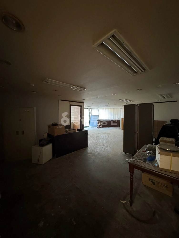 경기도 군포시 산본동 상가 사진 1