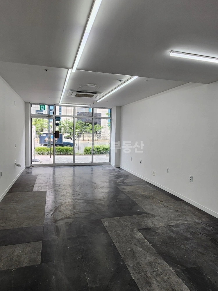 경기도 의왕시 포일동 상가 사진 1