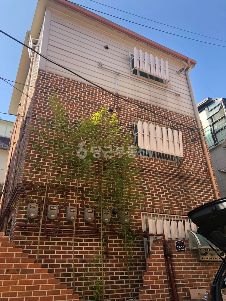 서울특별시 성북구 성북동1가 건물 사진 1