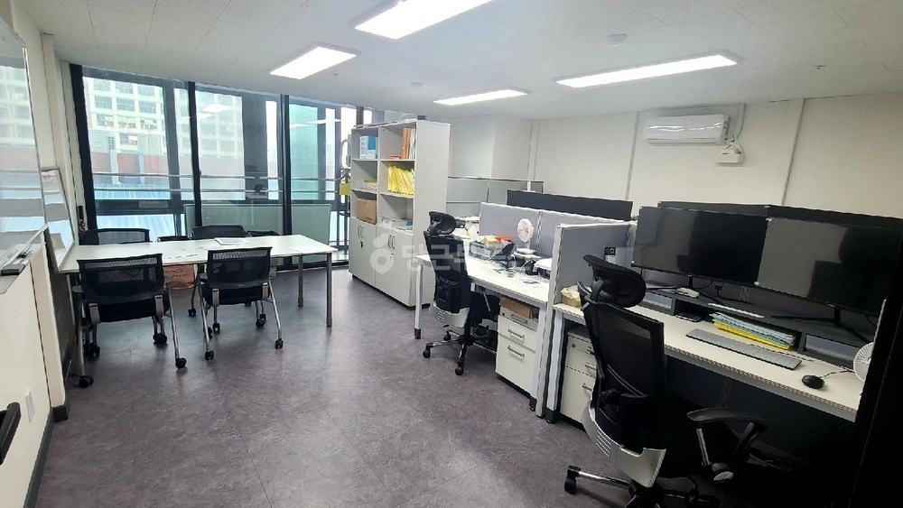 경기도 안산시 단원구 신길동 상가 사진 1