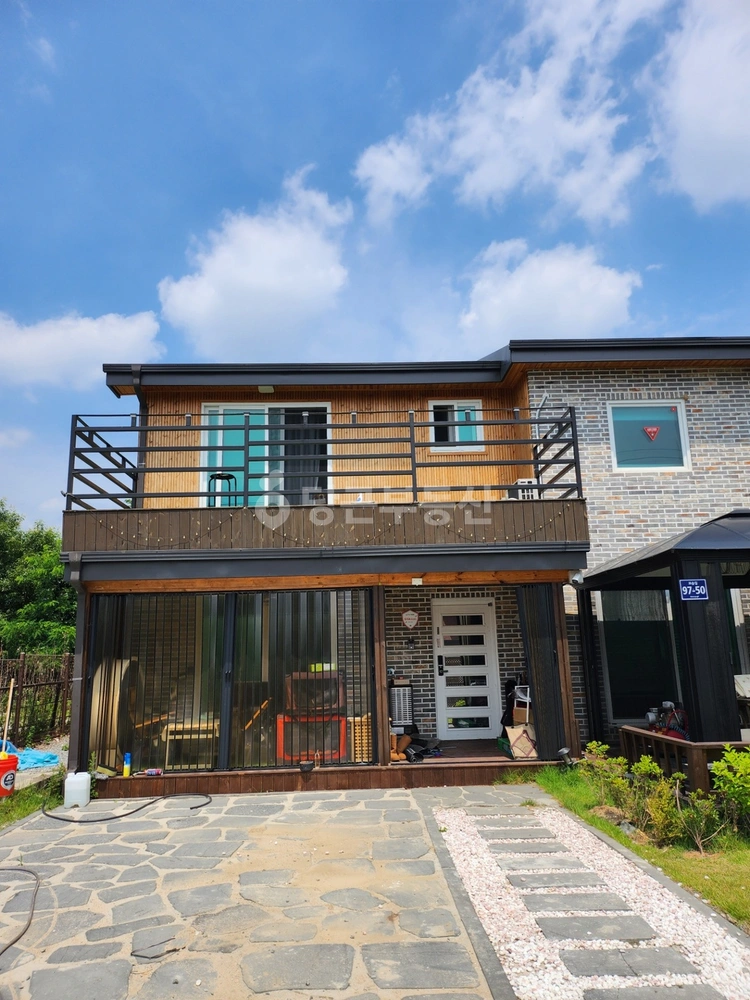 충청북도 음성군 금왕읍 단독/전원주택 사진 1