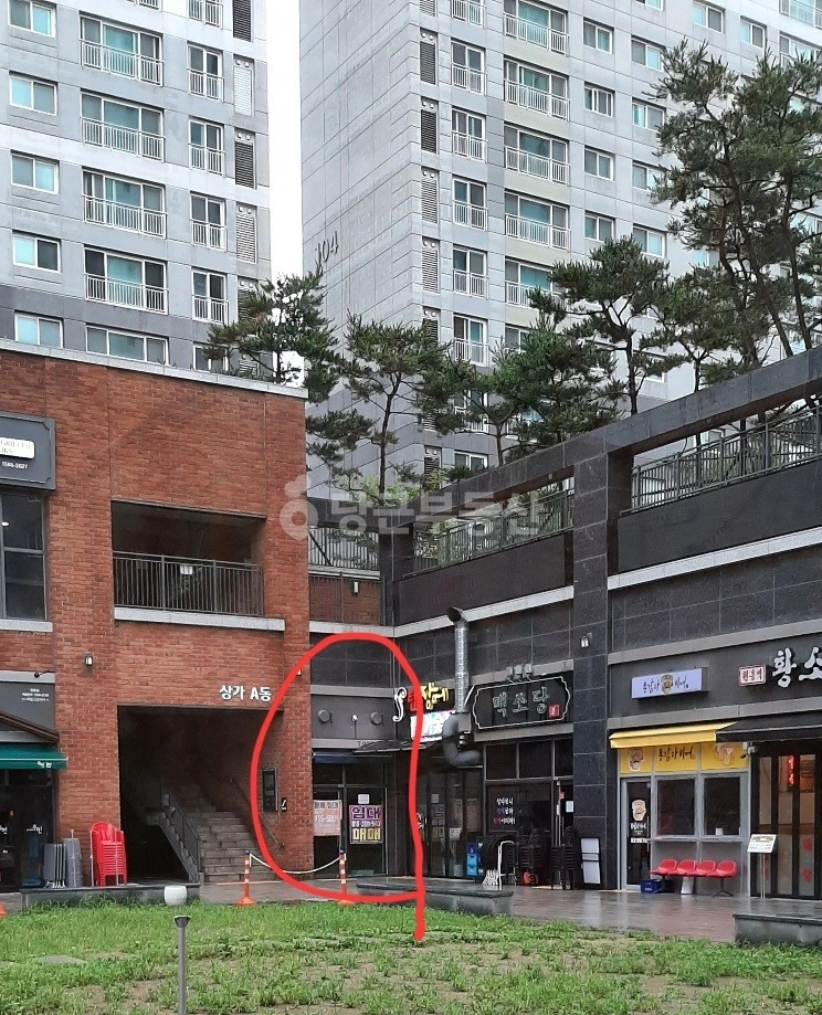 경기도 고양시 덕양구 원흥동 상가 사진 1