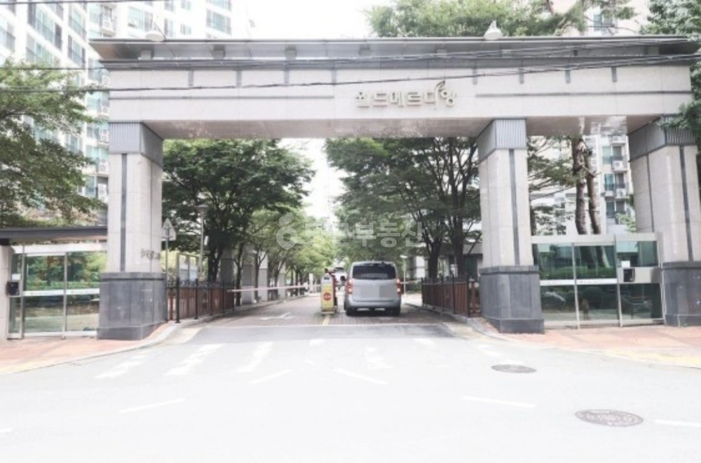 대구광역시 수성구 범어동 아파트 사진 1