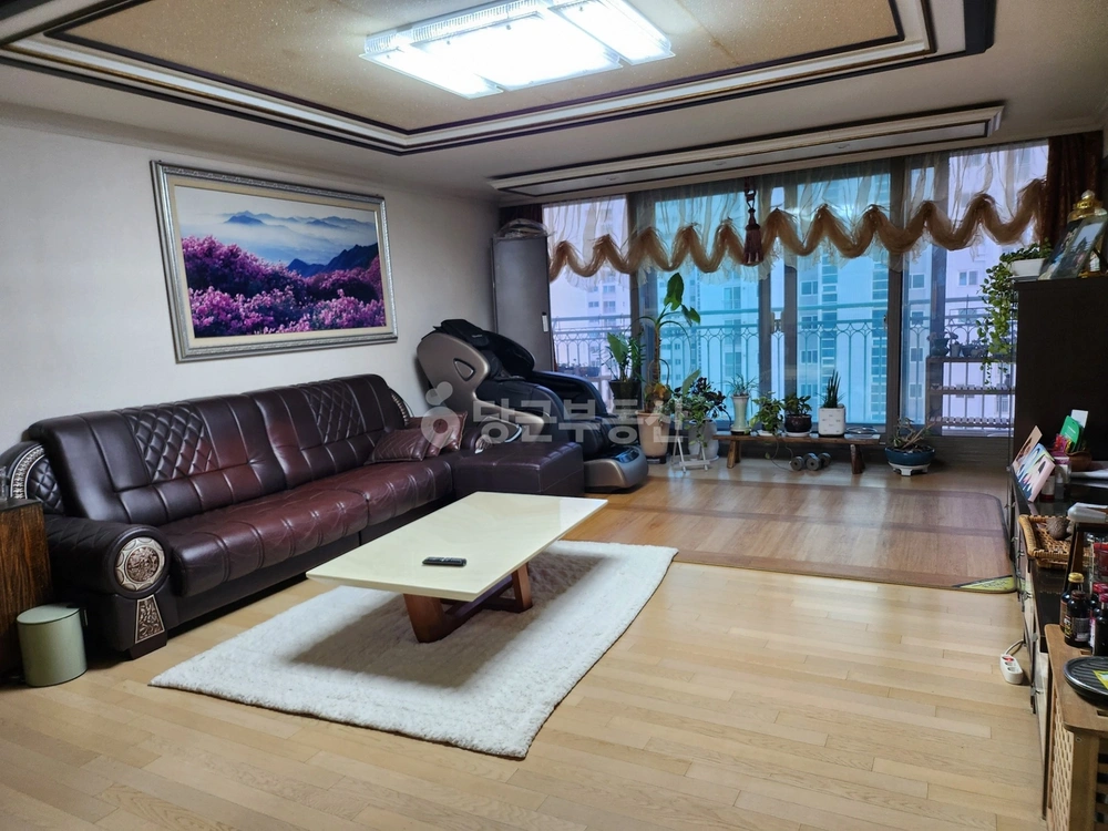 대전광역시 유성구 교촌동 아파트 사진 1