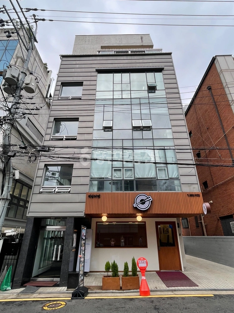 서울특별시 강남구 역삼동 상가 사진 1