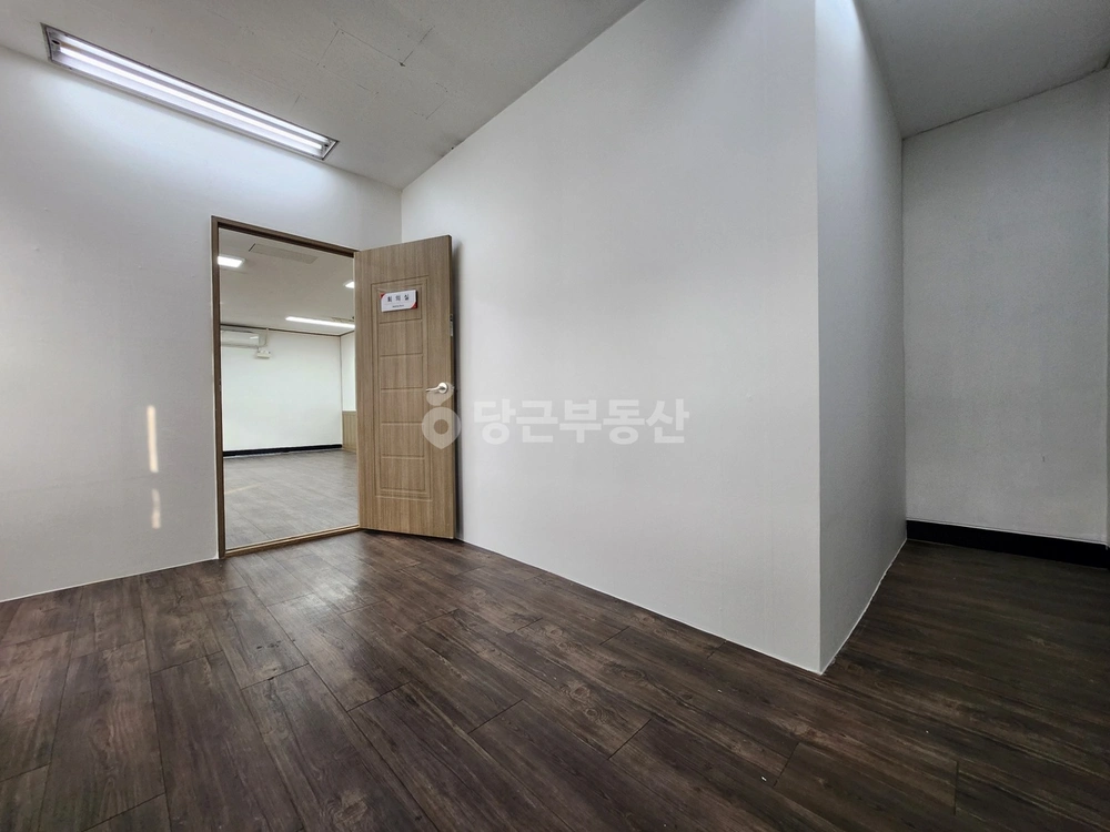 경기도 수원시 팔달구 인계동 상가 사진 1