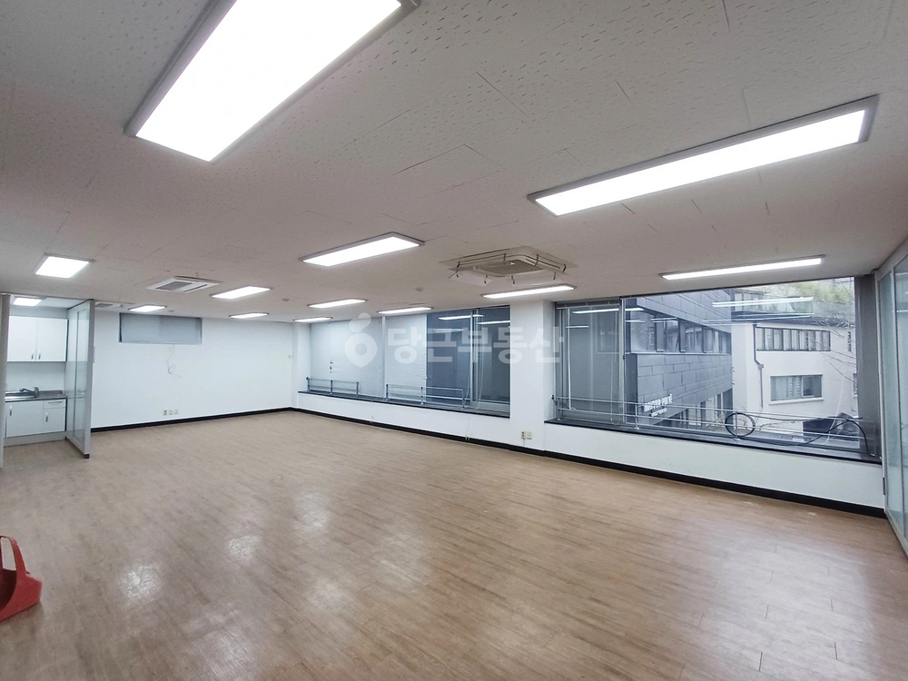 서울특별시 강남구 신사동 상가 사진 1