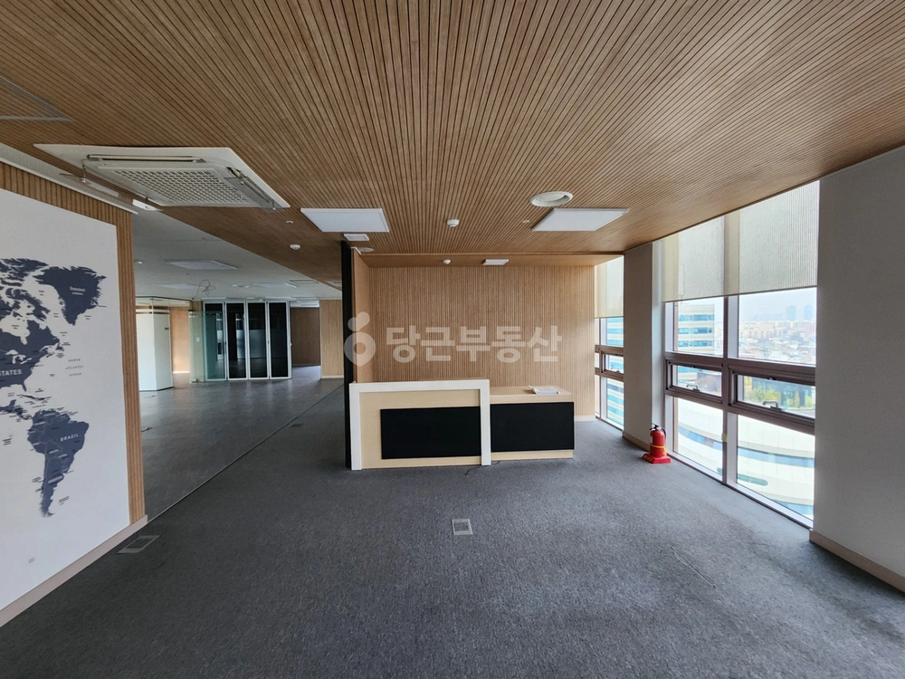 서울특별시 서초구 잠원동 상가 사진 1