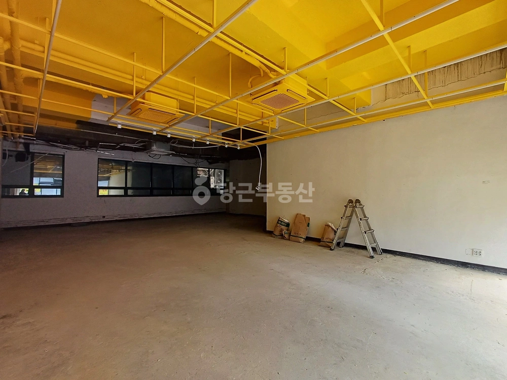 서울특별시 강남구 역삼동 상가 사진 1
